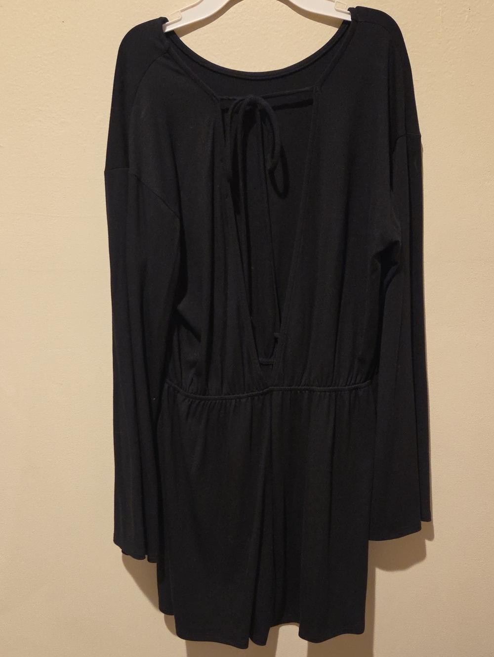❤️ LULUS FOR EVERY OCCASION BLACK LONG SLEEVE CUTOUT JERSEY ROMPER, MEDIUM - Picture 9 of 16